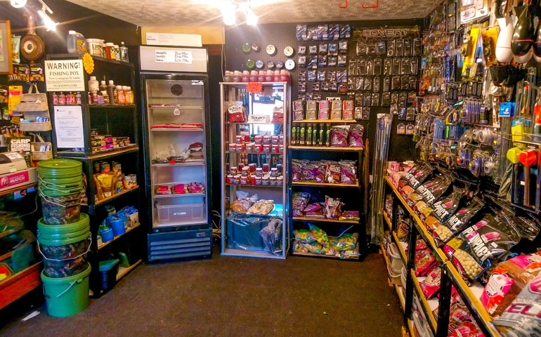 Lonsdale Park Fishing tackle & Bait Shop